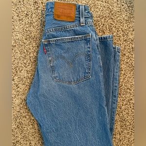 Levi jeans size 0